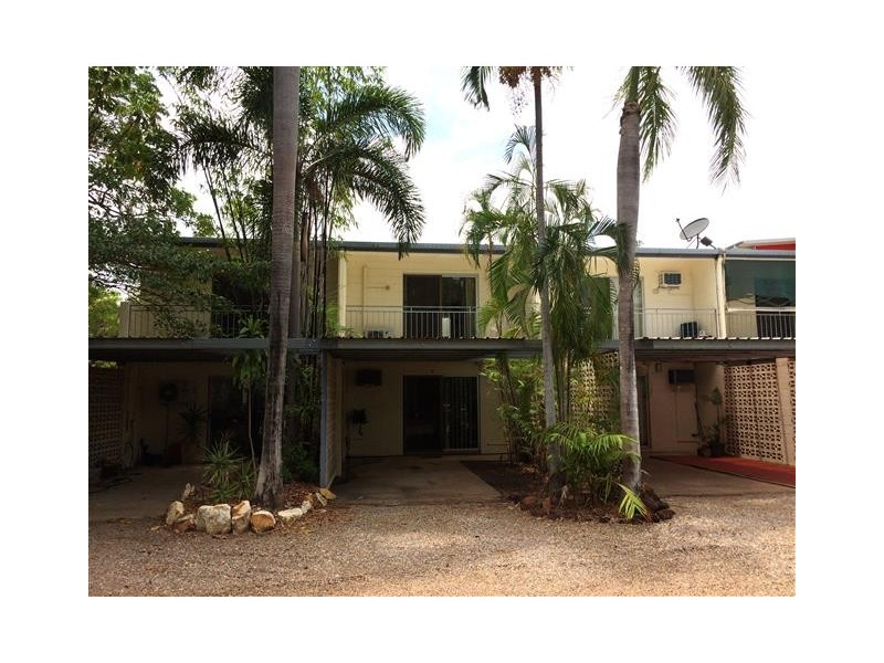 2/4 Winston Avenue, Stuart Park NT 0820