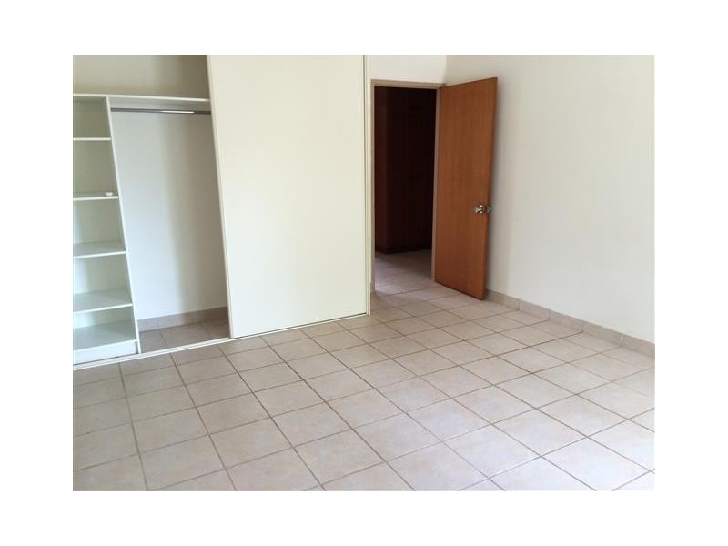 2/4 Winston Avenue, Stuart Park NT 0820