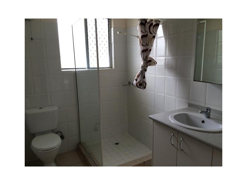 2/4 Winston Avenue, Stuart Park NT 0820