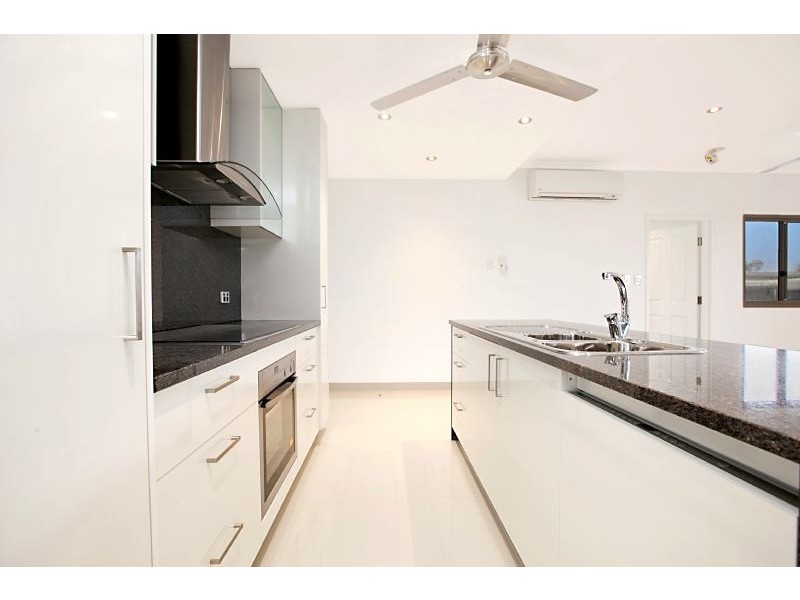 9/30 Lorna Lim Terrace, Driver NT 0830