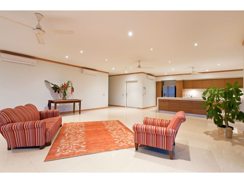 1/22 Harry Chan Avenue, Darwin NT 0800