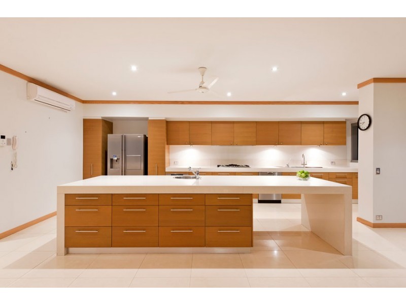 1/22 Harry Chan Avenue, Darwin NT 0800