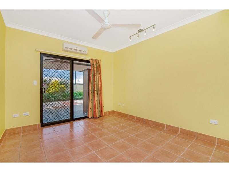 2 Magoffin Street, Farrar NT 0830