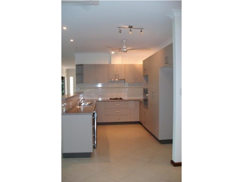 61 Antonino Drive, Rosebery NT 0832