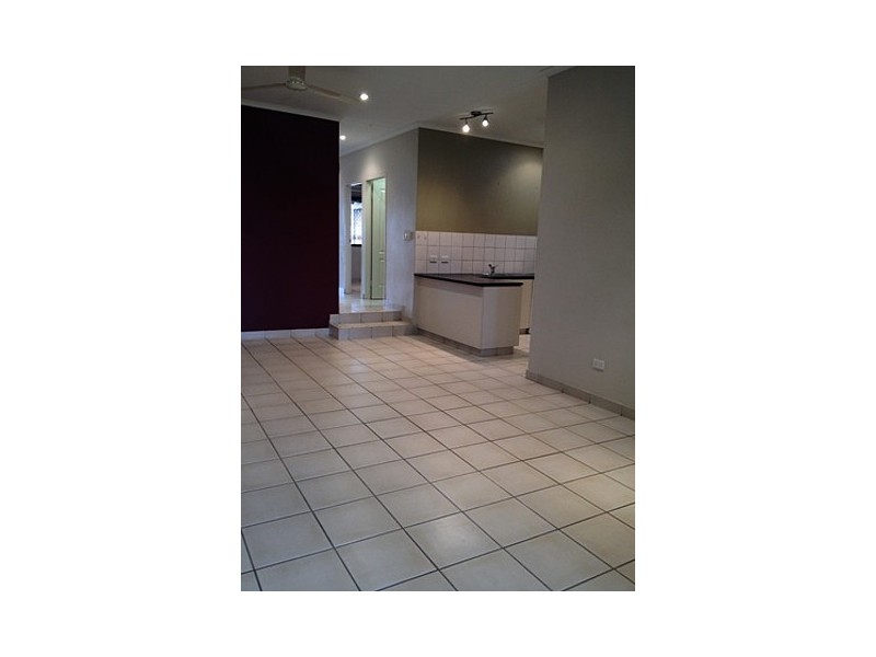 2/1 Bunda Court, Farrar NT 0830