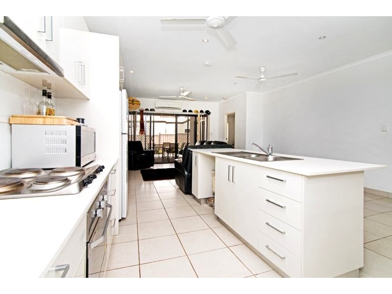 8/14 Duwun Road, Rosebery NT 0832