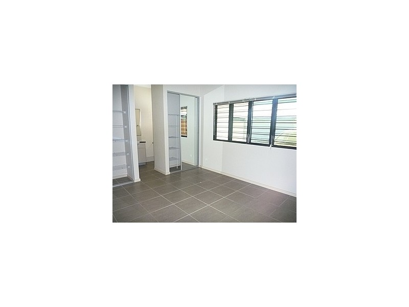 8/12 Duwun Road, Rosebery NT 0832