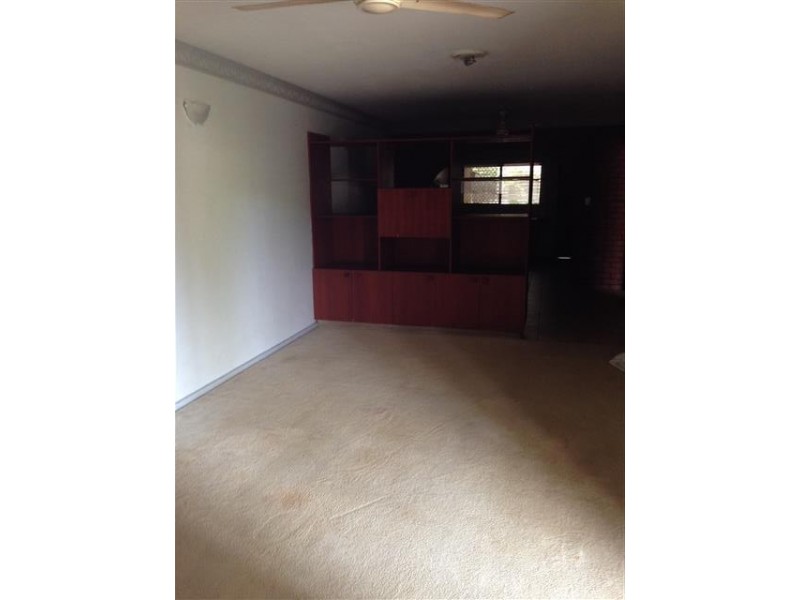 2/6 Abbott Crescent, Malak NT 0812