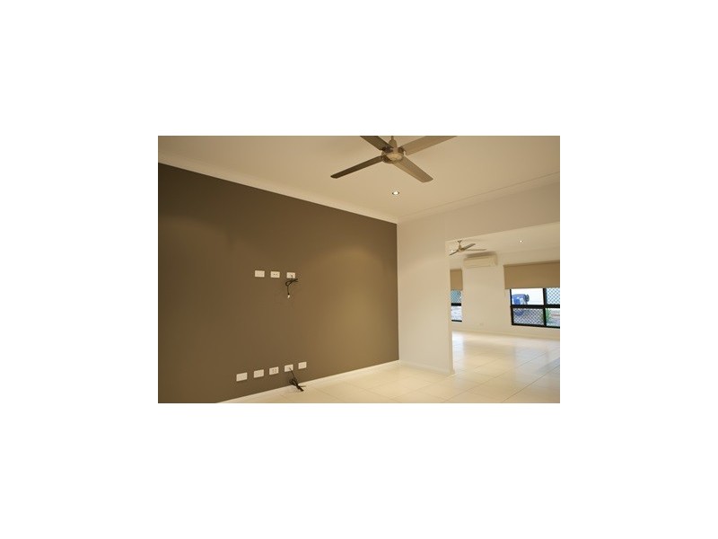 11 Teasdale Street, Johnston NT 0832