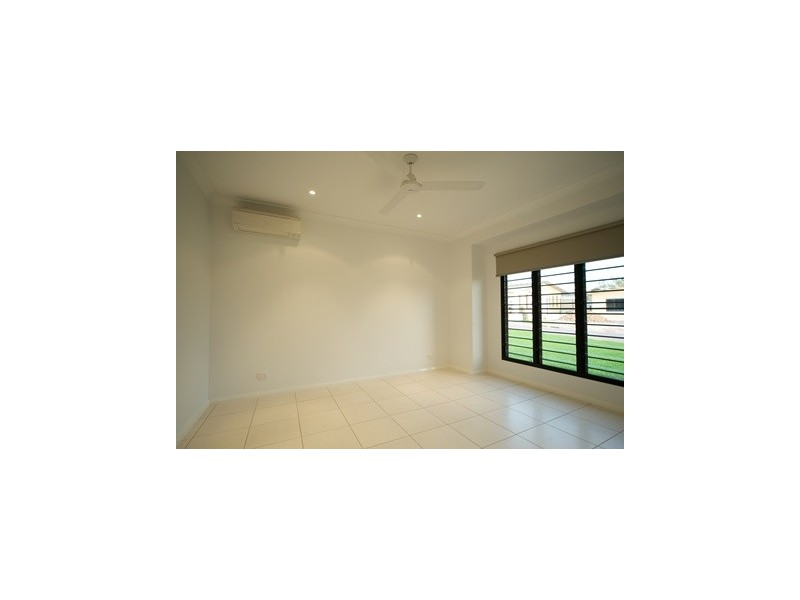 11 Teasdale Street, Johnston NT 0832