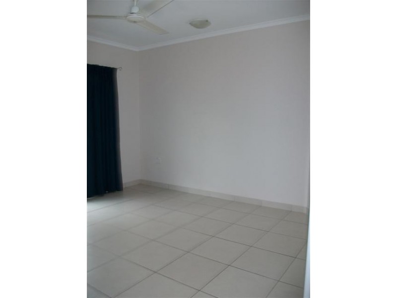 1/8 Priore Court, Moulden NT 0830