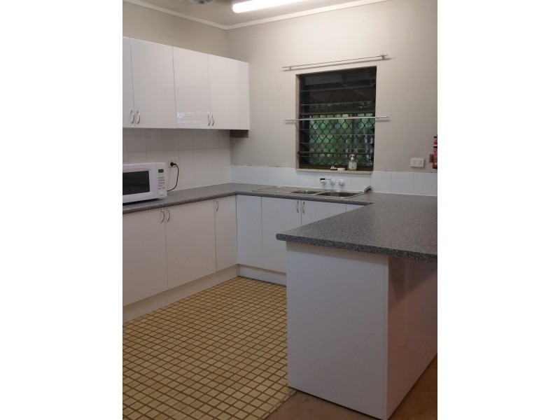 33 Caledonian Street, Anula NT 0812