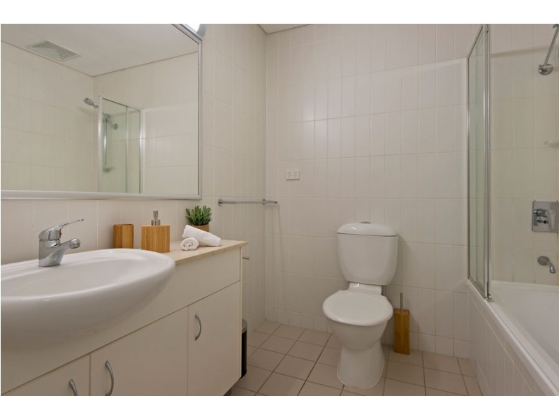 17/20 Marina Boulevard, Cullen Bay NT 0820