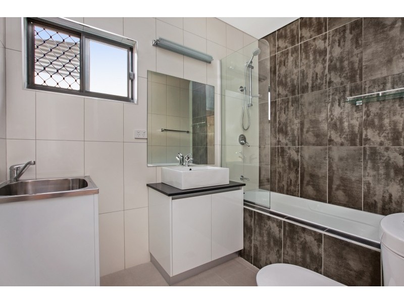 2/151 Lind Road, Johnston NT 0832