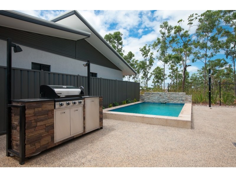 2/151 Lind Road, Johnston NT 0832
