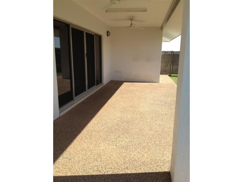 11 Hobart Street, Johnston NT 0832
