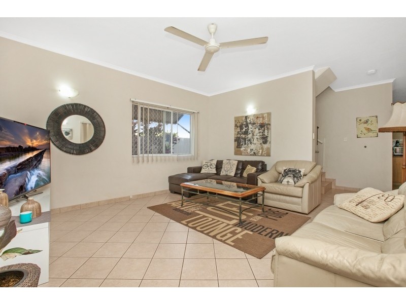 10/5 St John Court, The Gardens NT 0820