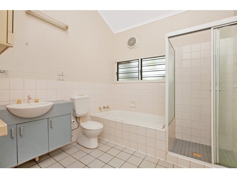 1 Pon Court, Driver NT 0830