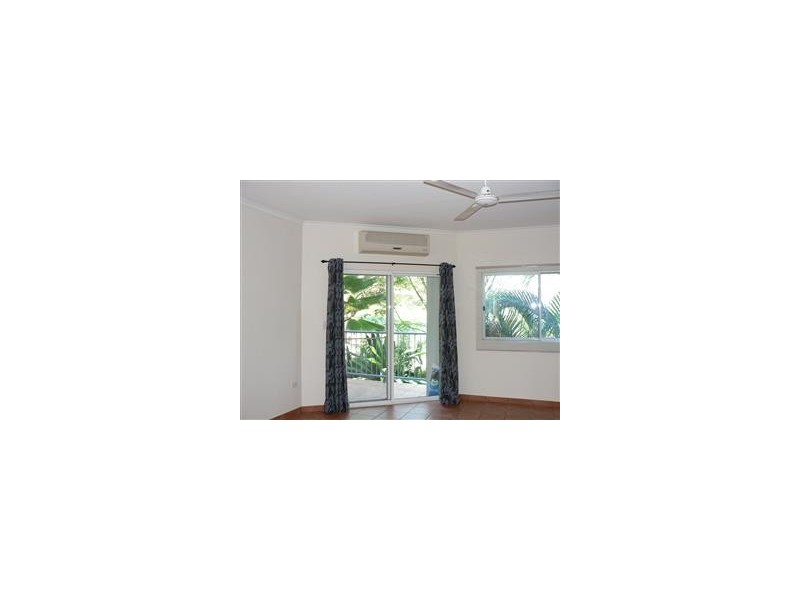 18/11 Chong Wee Avenue, Woolner NT 0820