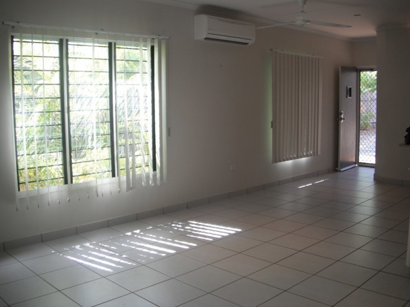 1/8 Sovereign Circuit, Coconut Grove NT 0810