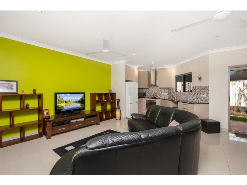 4/16 Deane Crescent, Rosebery NT 0832