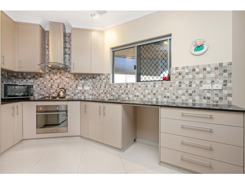 4/16 Deane Crescent, Rosebery NT 0832