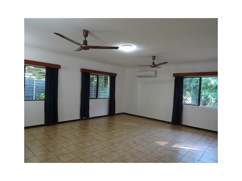 2/4 Edith Court, Leanyer NT 0812