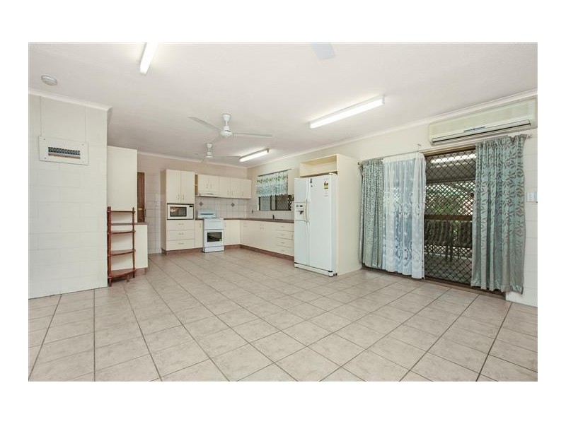 1/4 Chambers Crescent, Malak NT 0812