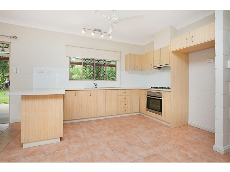 14 Favenc Court, Moulden NT 0830