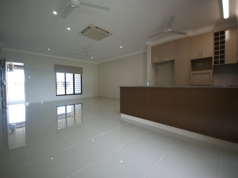 2/43 McAulay Street, Rosebery NT 0832