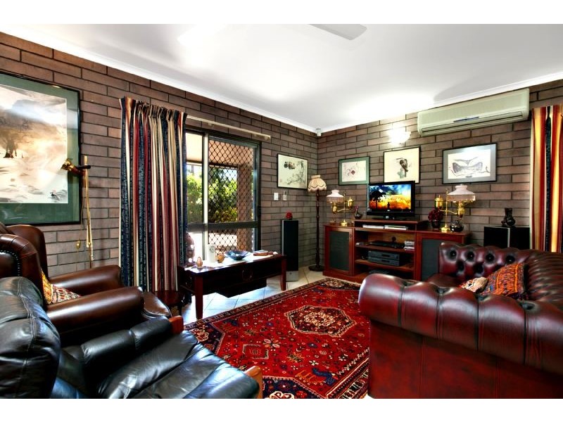 17 Landers Court, Gray NT 0830