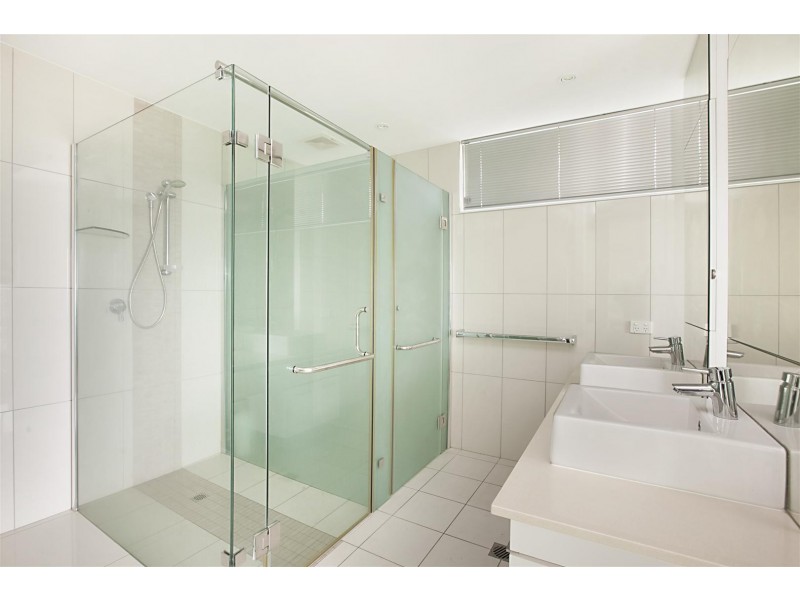 1832/27 Woods Street, Darwin NT 0800