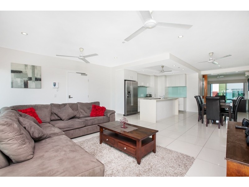 9014/27 Woods Street, Darwin NT 0800