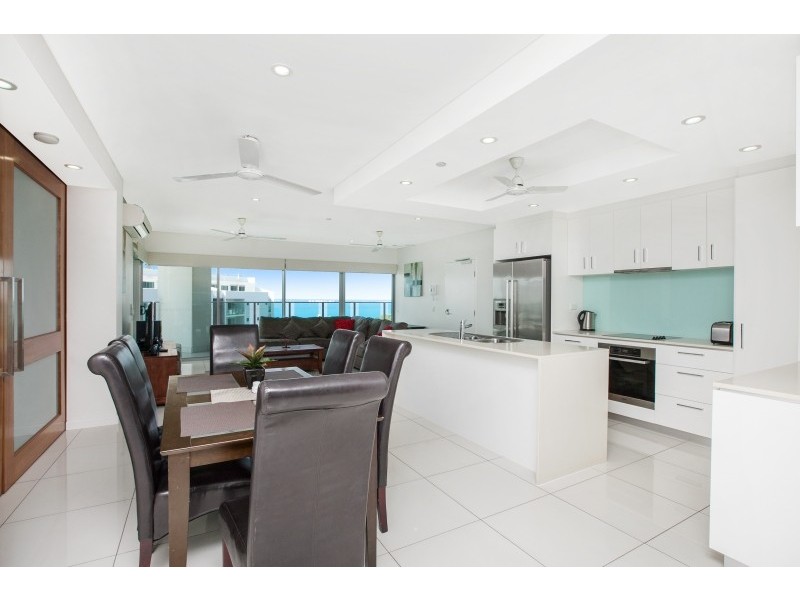 9014/27 Woods Street, Darwin NT 0800