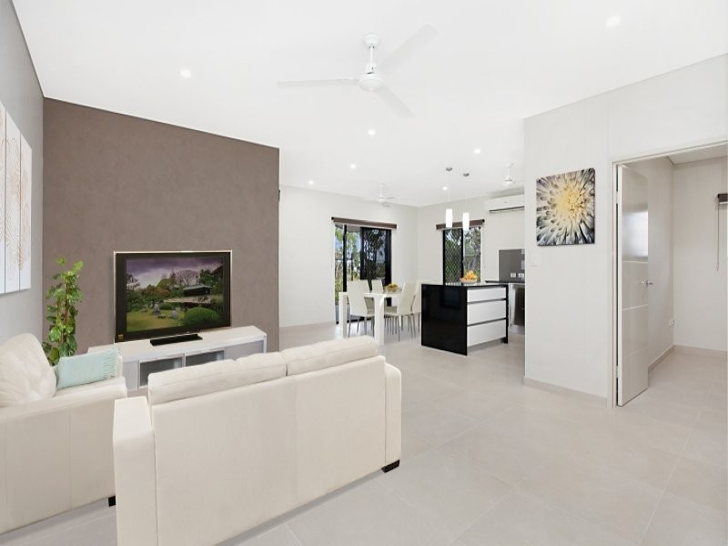 1/151 Lind Road, Johnston NT 0832