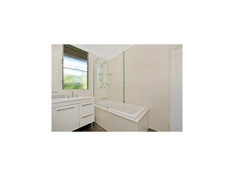 6 Kraegen Court, Malak NT 0812