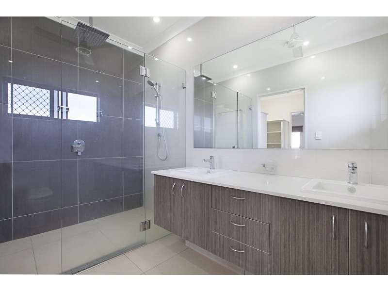 11 Cabrini Street, Bellamack NT 0832