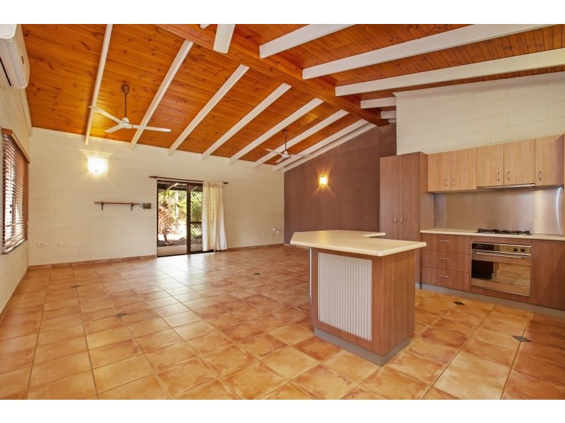 15 Compass Court, Woodroffe NT 0830