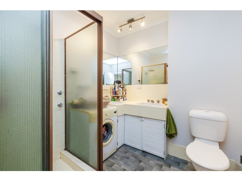76/16 (unit 4) Hudson Fysh Avenue, Parap NT 0820