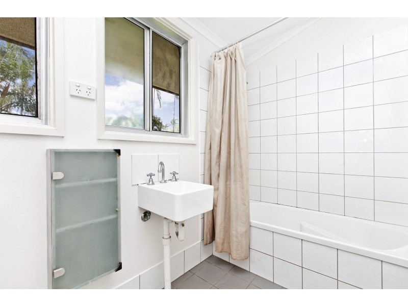 15 Canonbury Circuit, Driver NT 0830