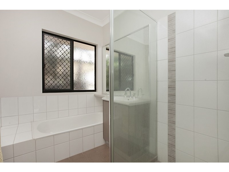 28 Richards Crescent, Rosebery NT 0832