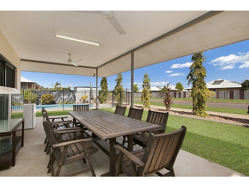 28 Richards Crescent, Rosebery NT 0832