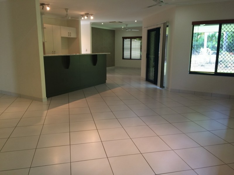 12 Antonino Drive, Rosebery NT 0832