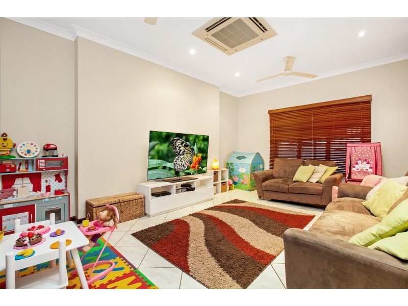 9 Darla Place, Rosebery NT 0832