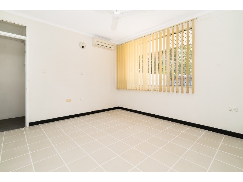 17 Kafcaloudes Crescent, Moulden NT 0830