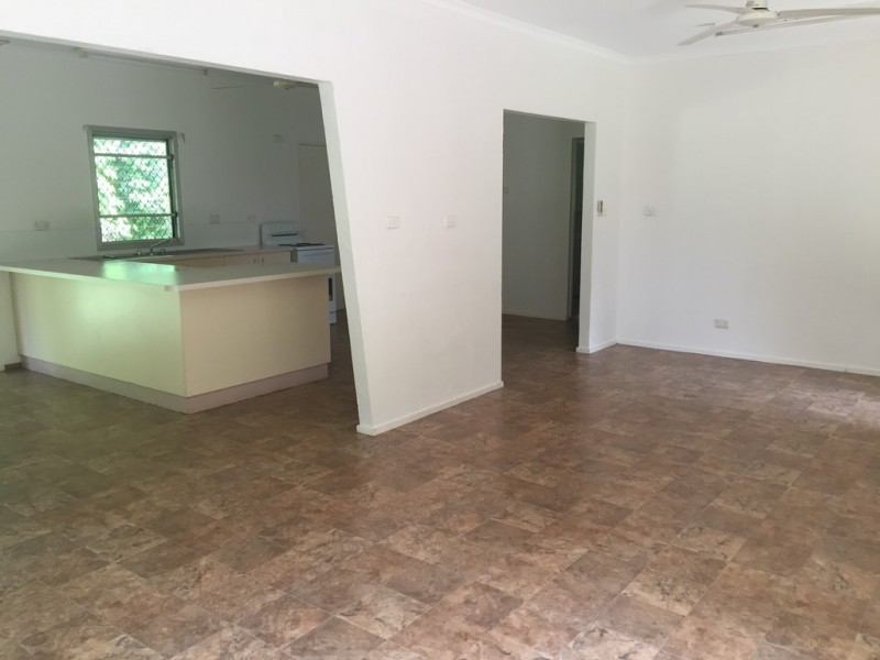 10 Kapalga Street, Tiwi NT 0810