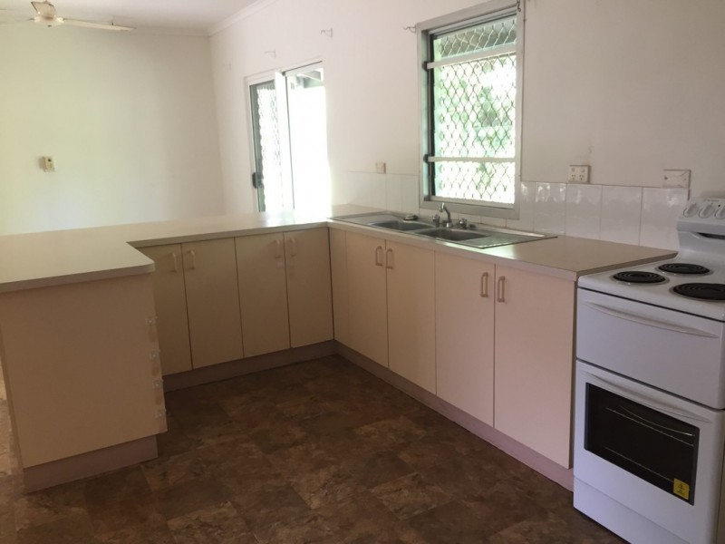 10 Kapalga Street, Tiwi NT 0810