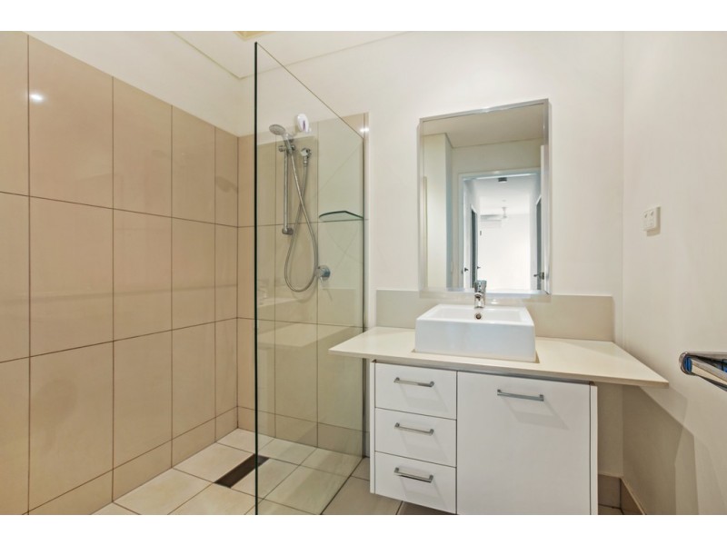 1730/27 Woods Street, Darwin NT 0800