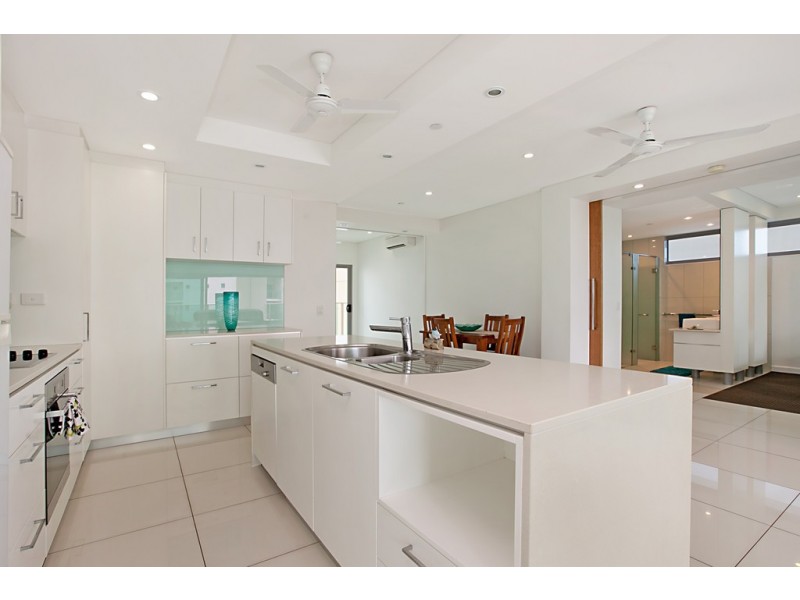 1730/27 Woods Street, Darwin NT 0800