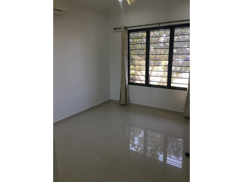 4 Corry Street, Bellamack NT 0832